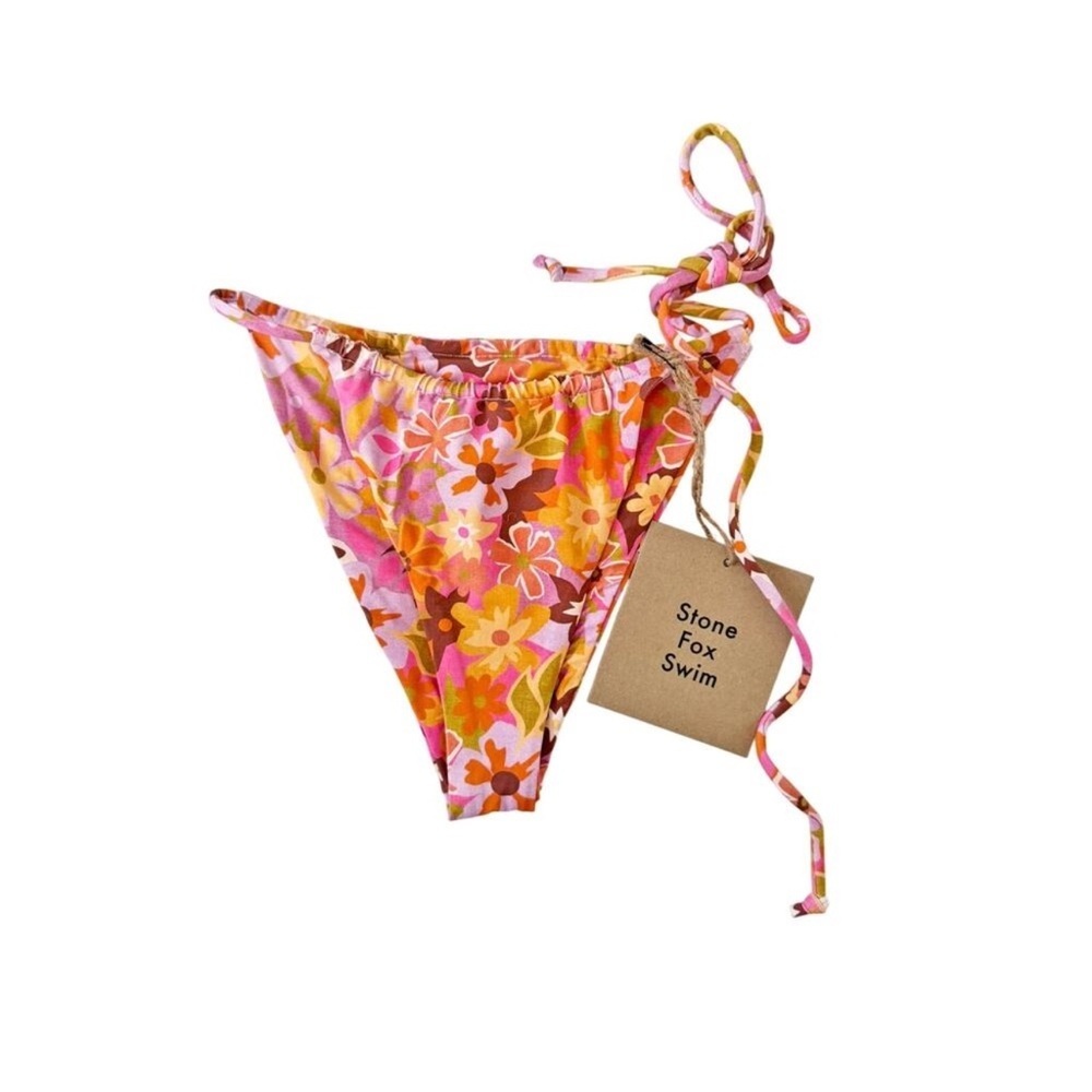 Stone Fox Swim X Revolve River Bottom Retro Pop Size Medium